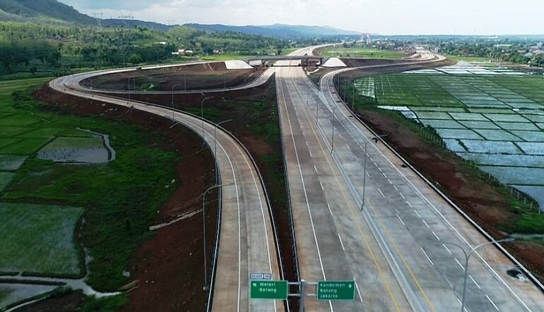Pemerintah mendorong poembangunan infrastruktur dengan melibatkan swasta melalui skema KPBU