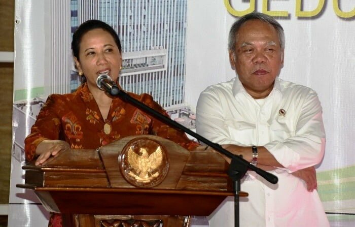 Menteri BUMN, Rini Soemano dan Menteri PUPR, Basuki Hadimuldjono resmikan gedung Yodya Karya di Cawang
