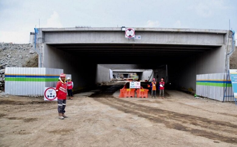 Pembangunan underpass bandara baru Yogyakarta sudah 73%.