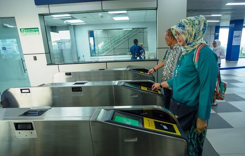 MRT Jakakrta siapkan pembayaran QR Code