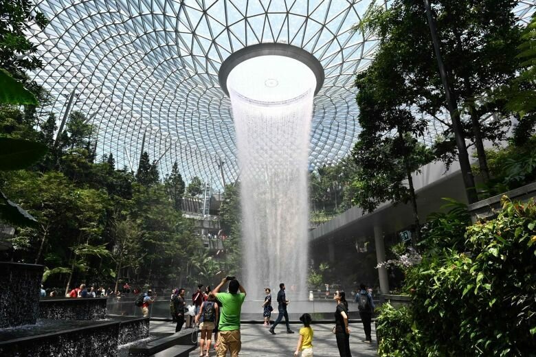 air terjun buatan