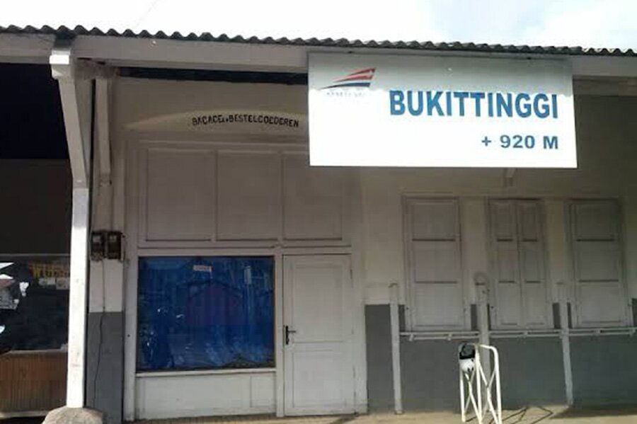 stasiun kereta api bukittinggi