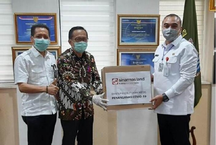 Sinar mas land serahkan bantuan Rapid Test ke Kabupaten Tangerang