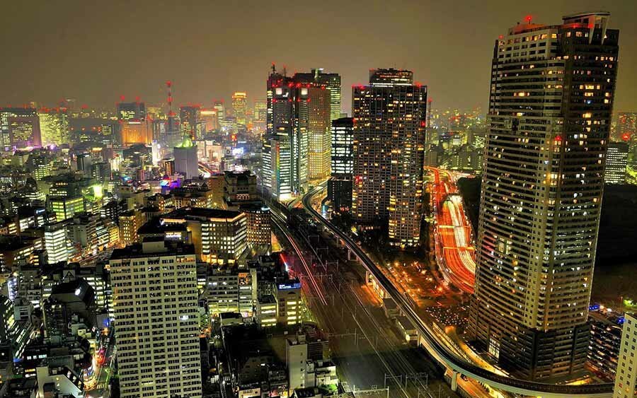 Gedung perkantoran di Tokyo, Jepang