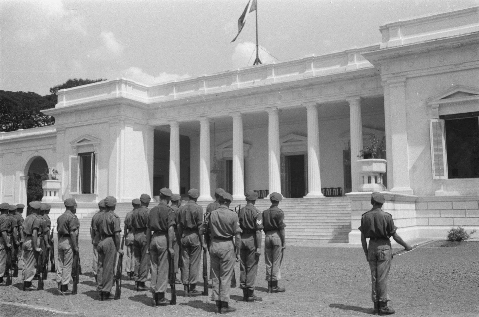 Istana Merdeka zaman pendudukan Belanda 1